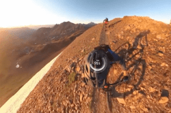 Världsunik kamera filmar i 360 grader