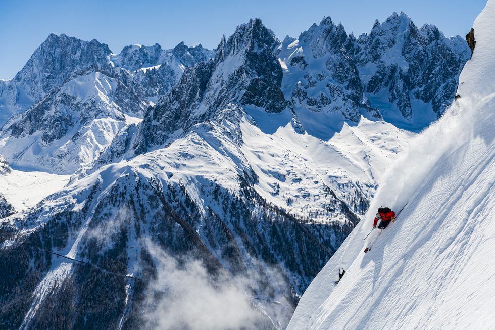 Franska skidorter hålls stängda året ut