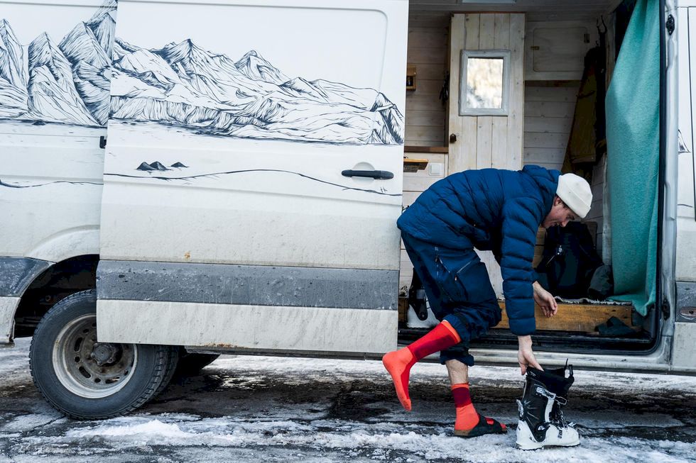 Vanlife för skidåkare - din guide till att bygga om & bo i bilen
