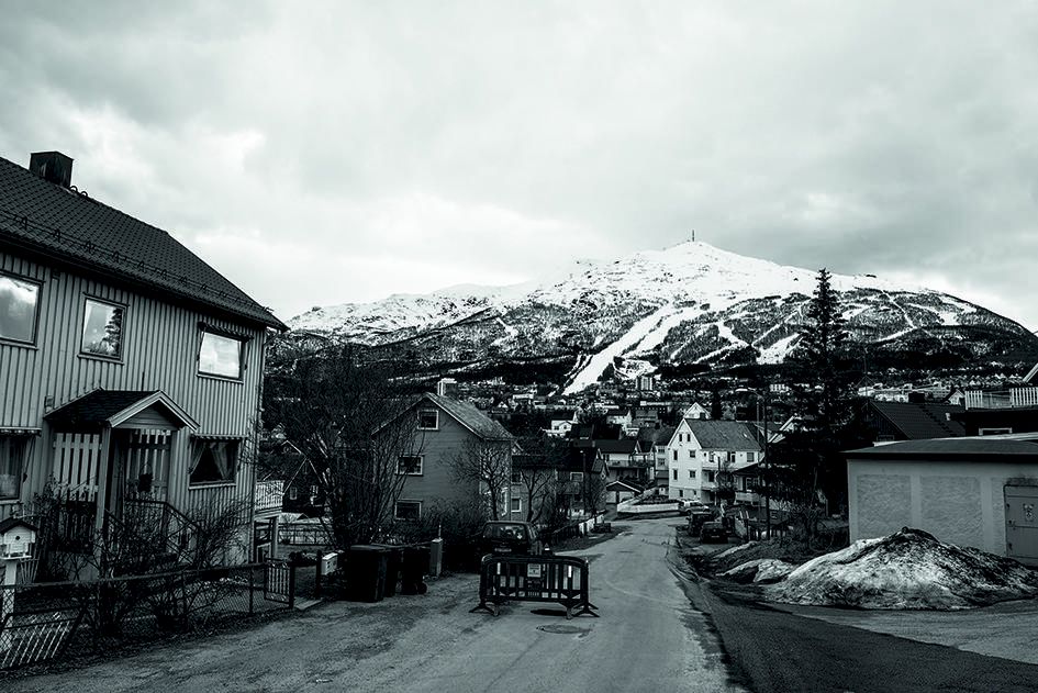 Resereportage: Narvik – drömåkning vid fjällets fot