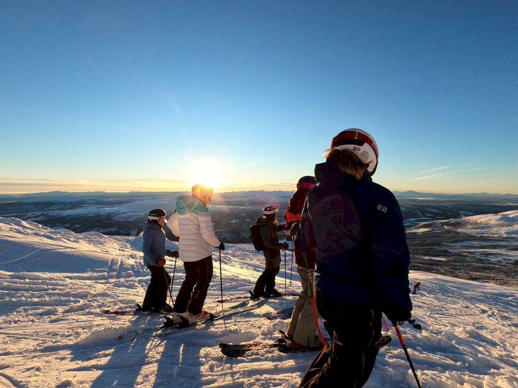 Under Åre Freeride Academy ligger fokus på lustfylld skidåkning i nya miljöer. Foto: InspireUs