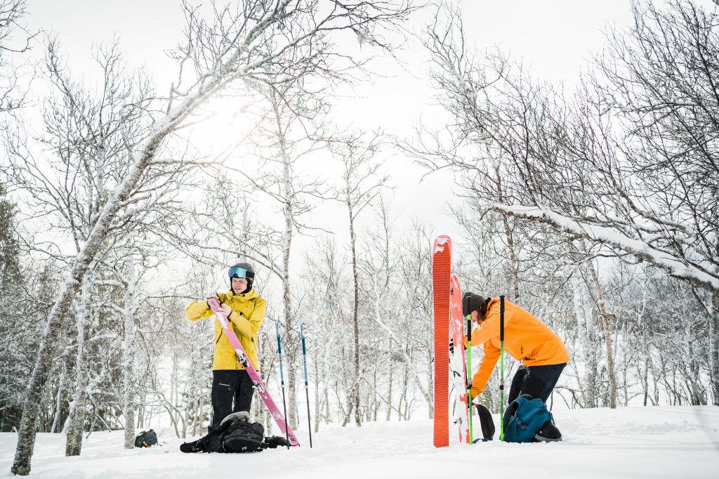 Lätta skidor som inte kompromissar med åkegenskaper. Foto: Linnea Henriks